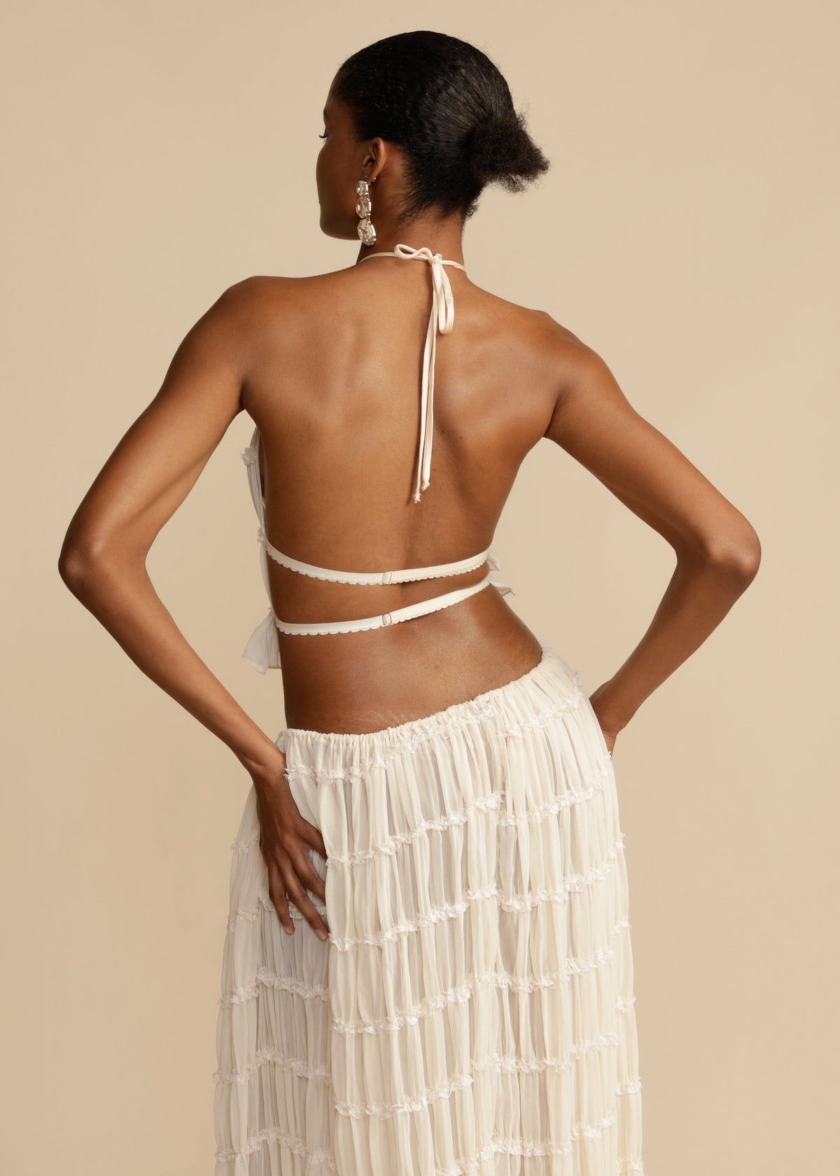 LuneaVé™ – La delicadeza de Vrouwelijke en un conjunto zomerse