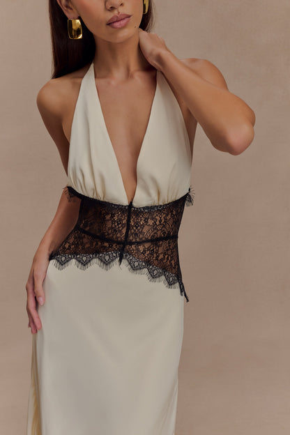 ZAFIRA™ – Moda elegante y atractiva