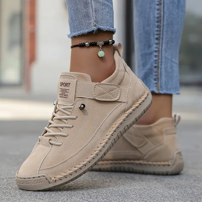 Lina | Estilo y comodidad en Eén: De Ideale Sneaker voor Elke Dag