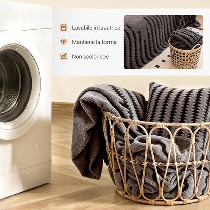 Soffiluxe™ Copridivano Morbido Antiscivolo – Protezione elegante per ogni ambiente