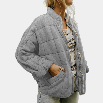 Lunovia™ – De jas die comfort en stijl moeiteloos combineert