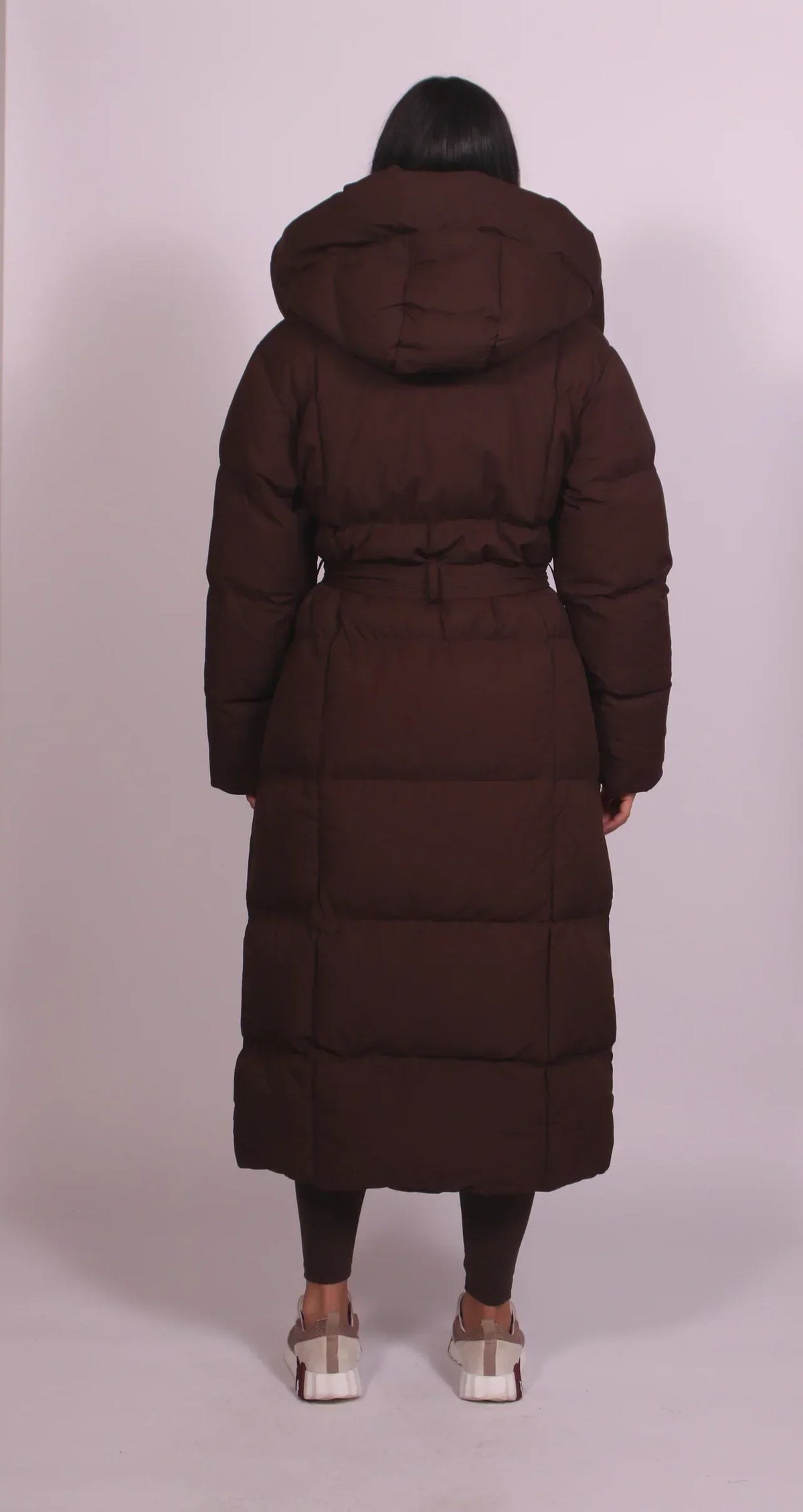 Vellura™ – Cappotto Lungo Invernale Imbottito con Cintura