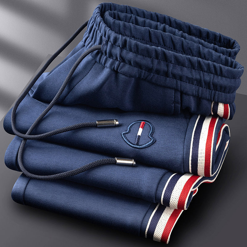 Novus | El joggingpak para un look deportivo y de malla