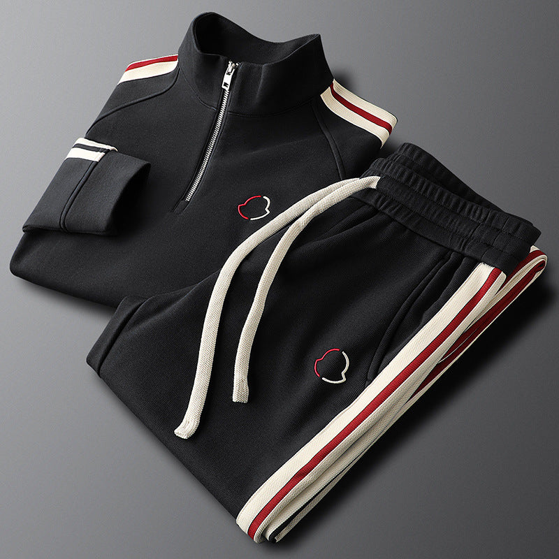 Novus | El joggingpak para un look deportivo y de malla