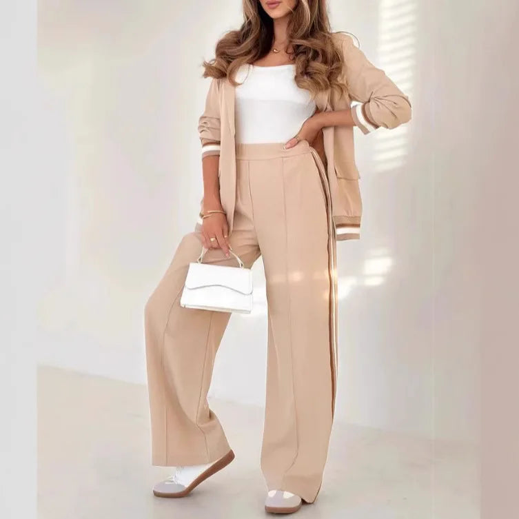 Ophelia: Het 2 delige pak dat stijl en comfort perfect combineert