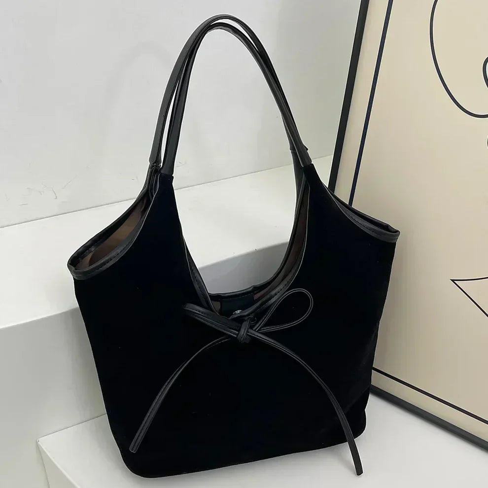 Lumiere Luxe™ – Elegancia atemporal en un bolso