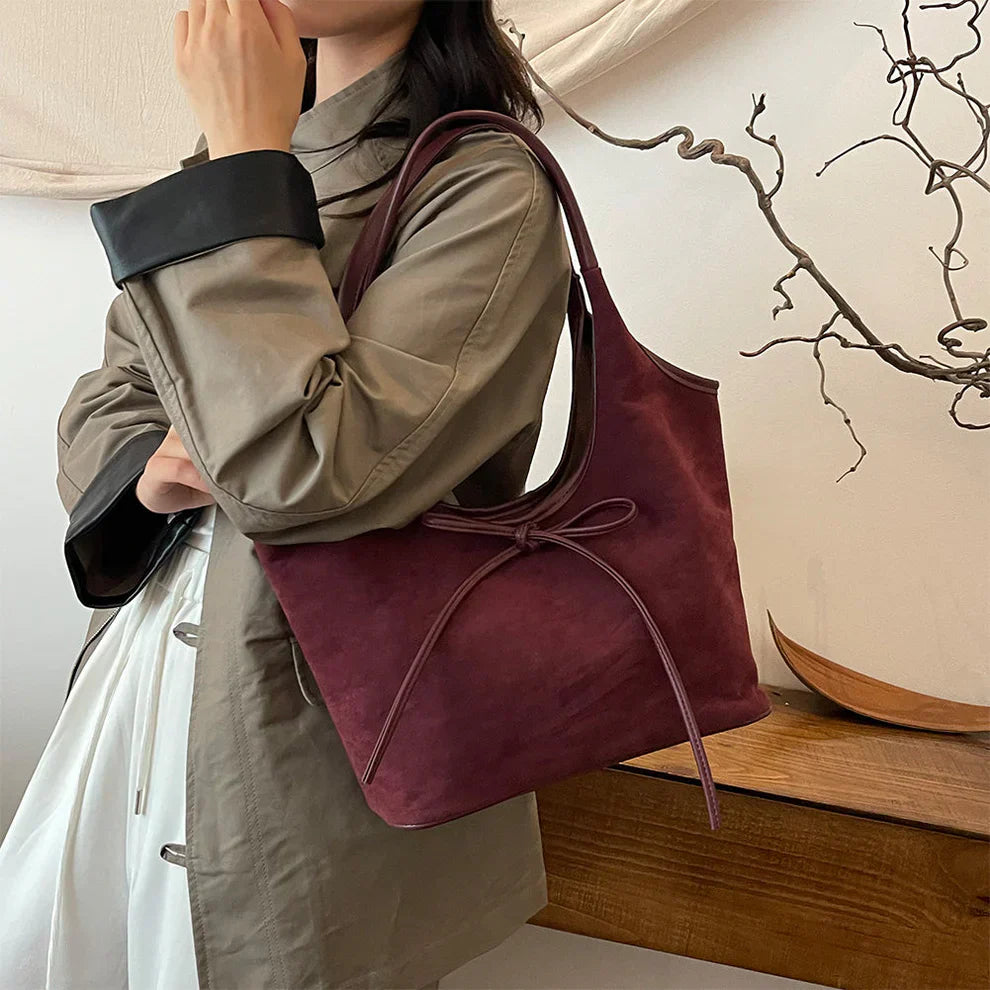 Lumiere Luxe™ – Elegancia atemporal en un bolso