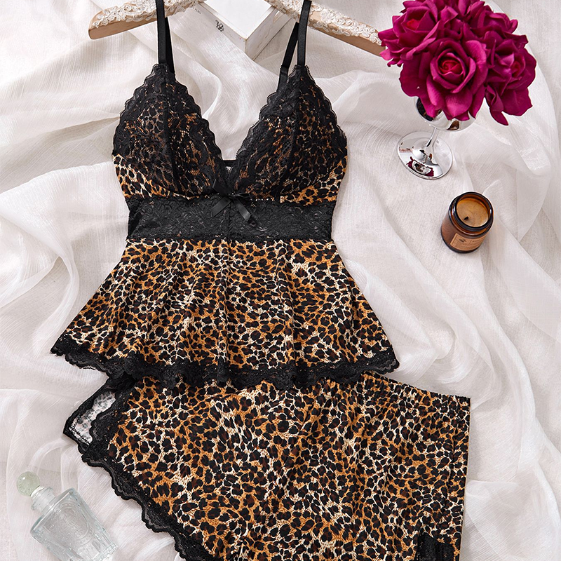 Conjunto de ropa de dormir Velverra™