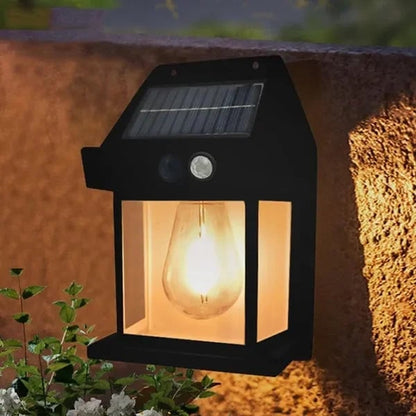 Solarynix™ – Lampada da Parete Solare Intelligente per Esterni