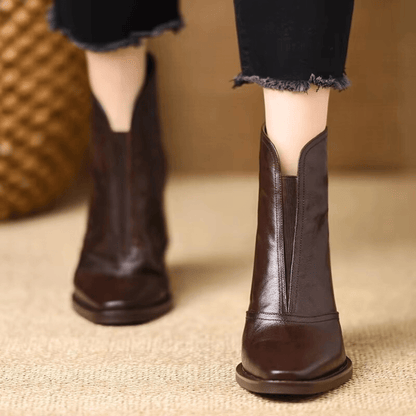 Civona: gli stivaletti di lusso che ridefiniscono stile e comfort