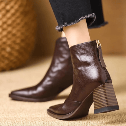 Civona: gli stivaletti di lusso che ridefiniscono stile e comfort
